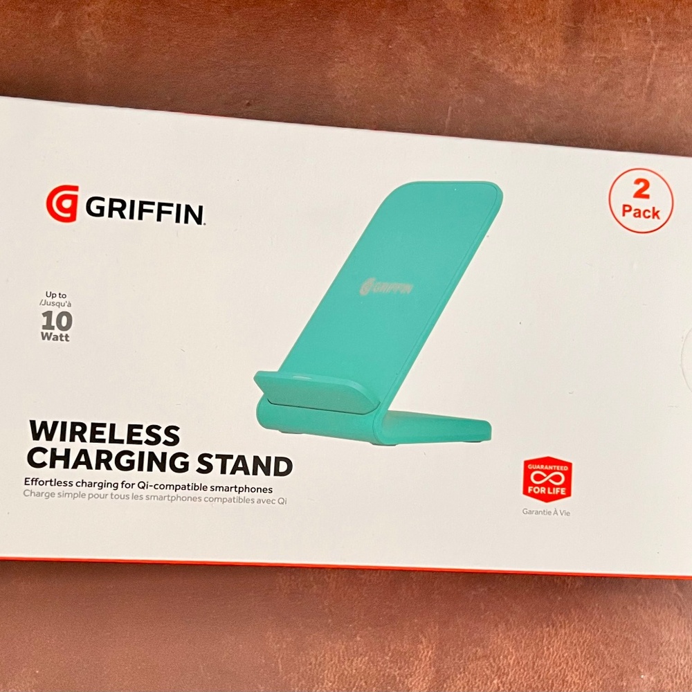 Griffin 10W Qi Wireless Fast Charging Stand - set of 2 Aqua *NEW in box*